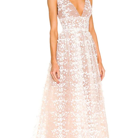 Megan Blanc Maxi Dress - Picture 2 of 3